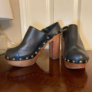 Jeffrey Campbell Woodies Clogs